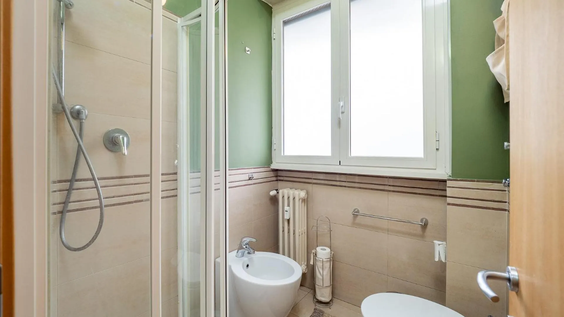 Cozy Apartment Near Milano Centrale - 4 Guests  Milan